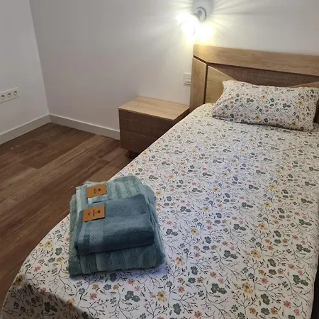 Ainara Villa *